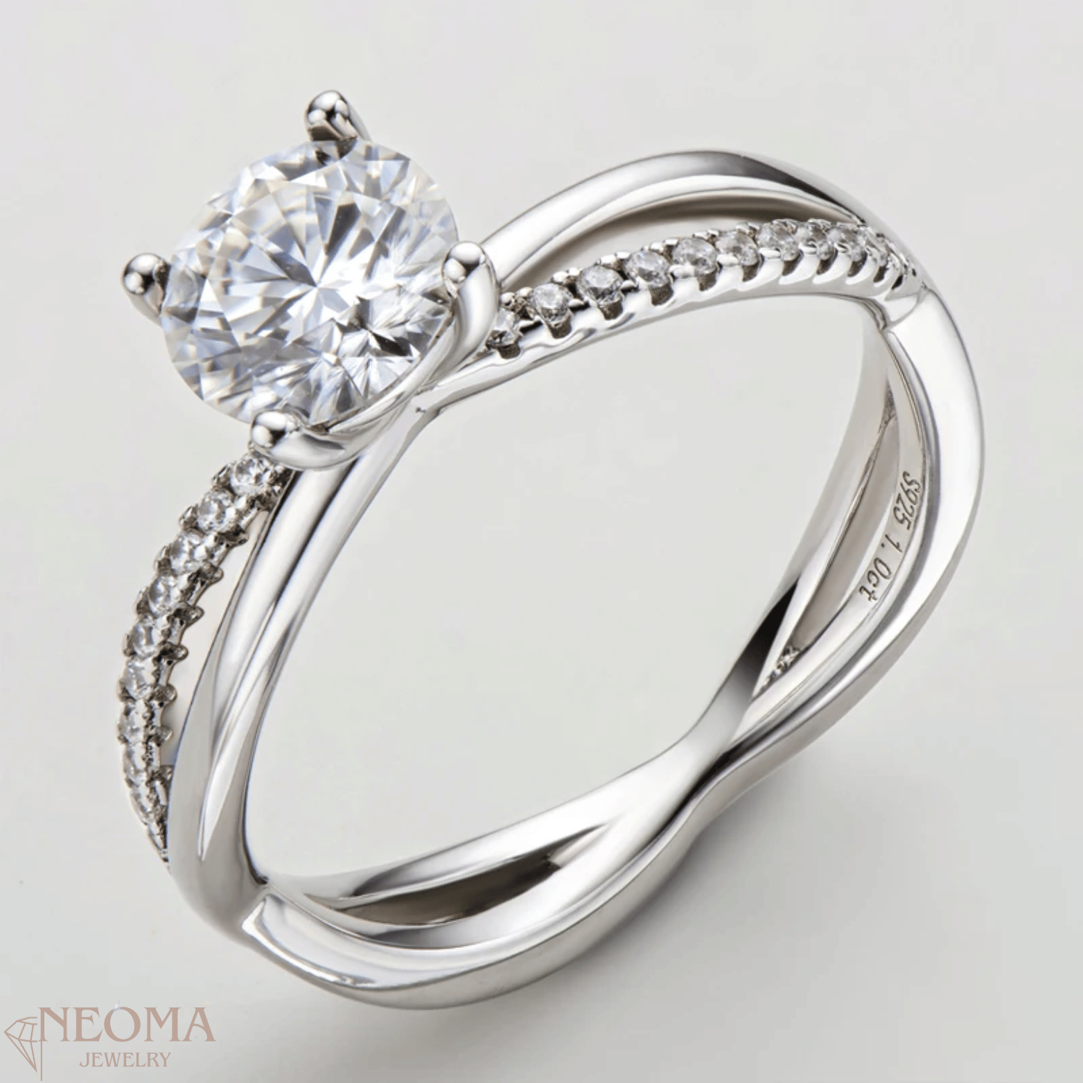 Infinity Round Cut Moissanite Ring - SETUxNEOMA  