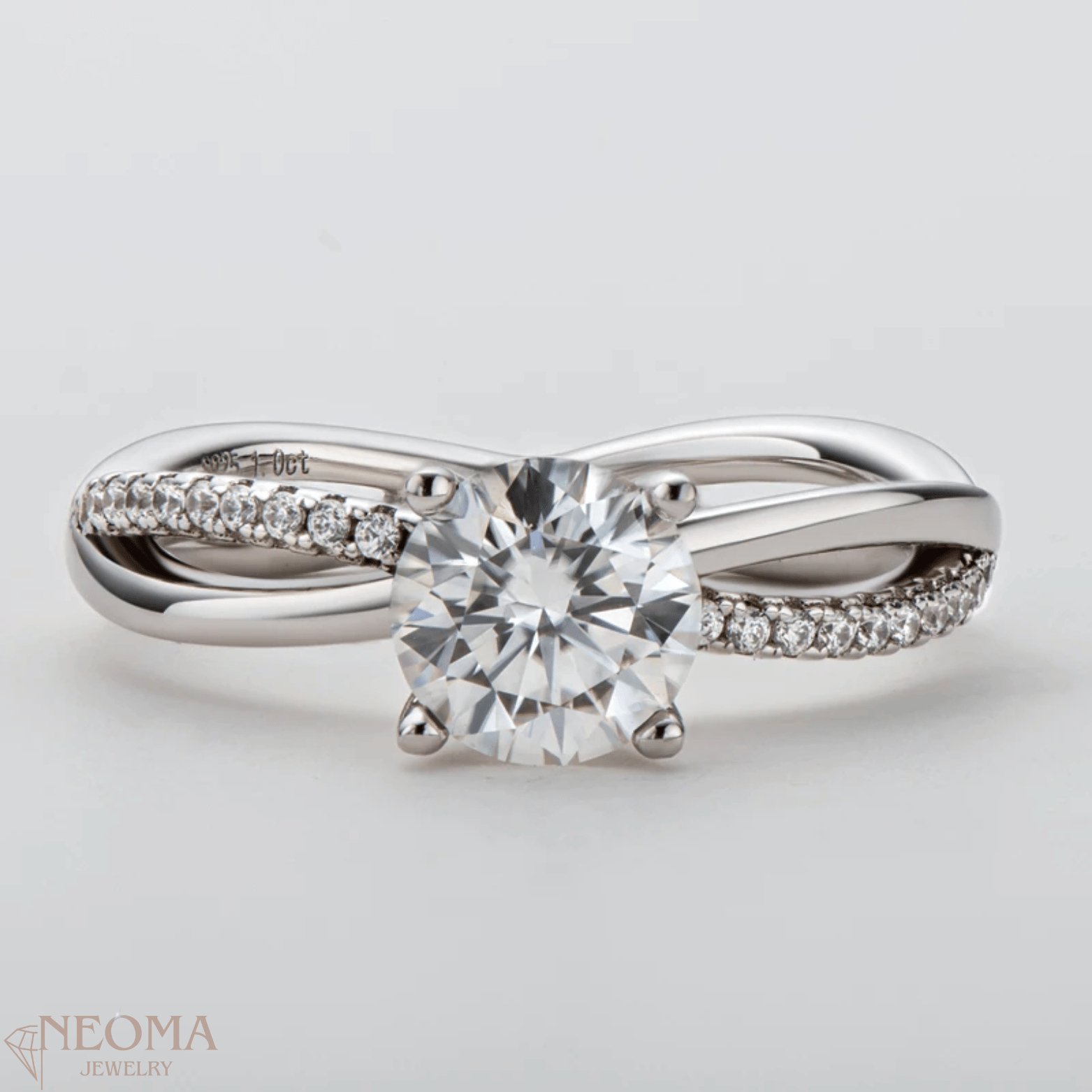 Infinity Round Cut Moissanite Ring - SETUxNEOMA  