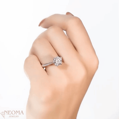 Luxury 1.5 carat Moissanite Solitaire Engagement Rings - SETUxNEOMA  