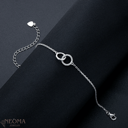 Moissanite Eternity Chain Adjustable Bracelet, Connection Bracelet - SETUxNEOMA  