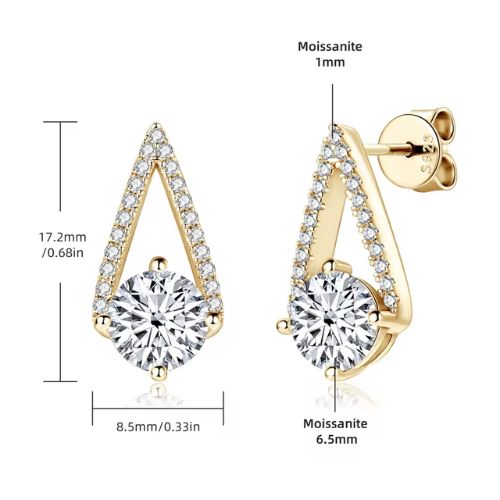  Elegant Curved V Shape Moissanite Stud Earrings SETUxNEOMA