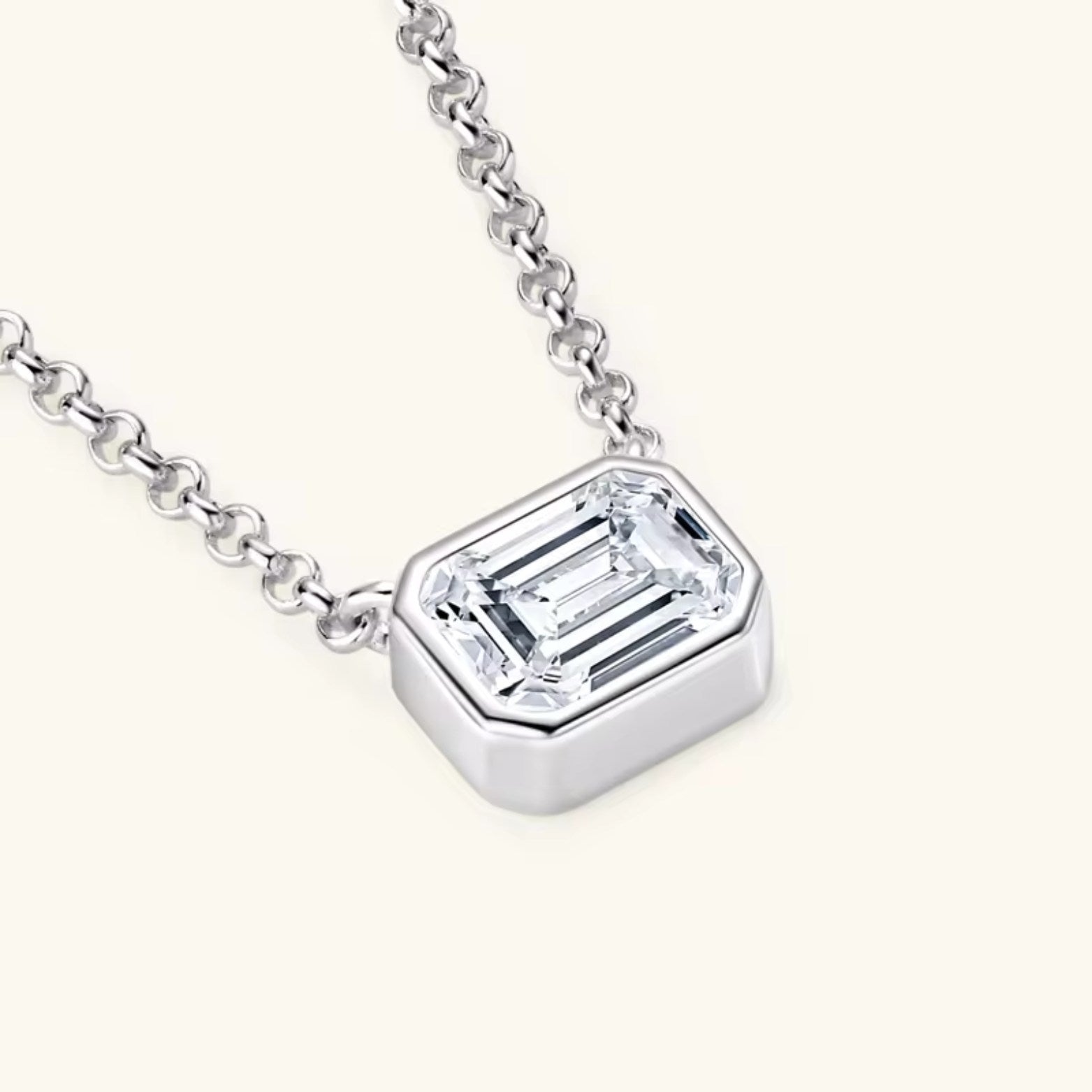 Horizontal Emerald Cut Moissanite Pendant Necklace in S925 Sterling Silver - SETUxNEOMA  