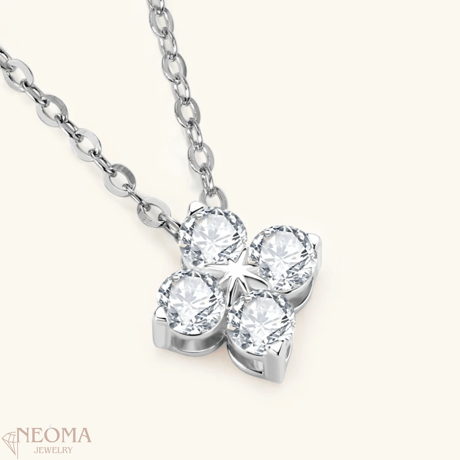  Moissanite Four Leaf Clover Pendant Necklace - Lucky Jewelry SETUxNEOMA