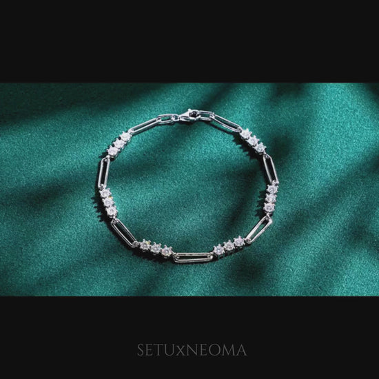 Trio Moissanite Paperclip Chain Bracelet in 925 Sterling Silver - SETUxNEOMA