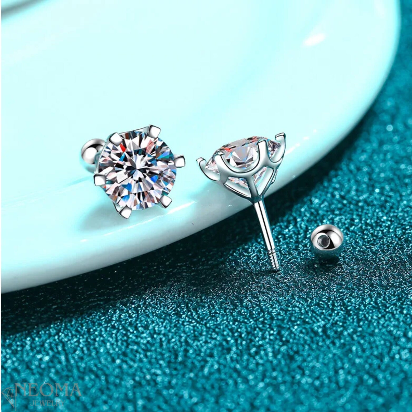 6 Prong Solitaire Moissanite Stud Earrings With Screw Back - SETUxNEOMA  