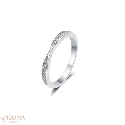 V Shaped Moissanite Ring Band, Curved Moissanite Diamond Eternity Band - SETUxNEOMA  